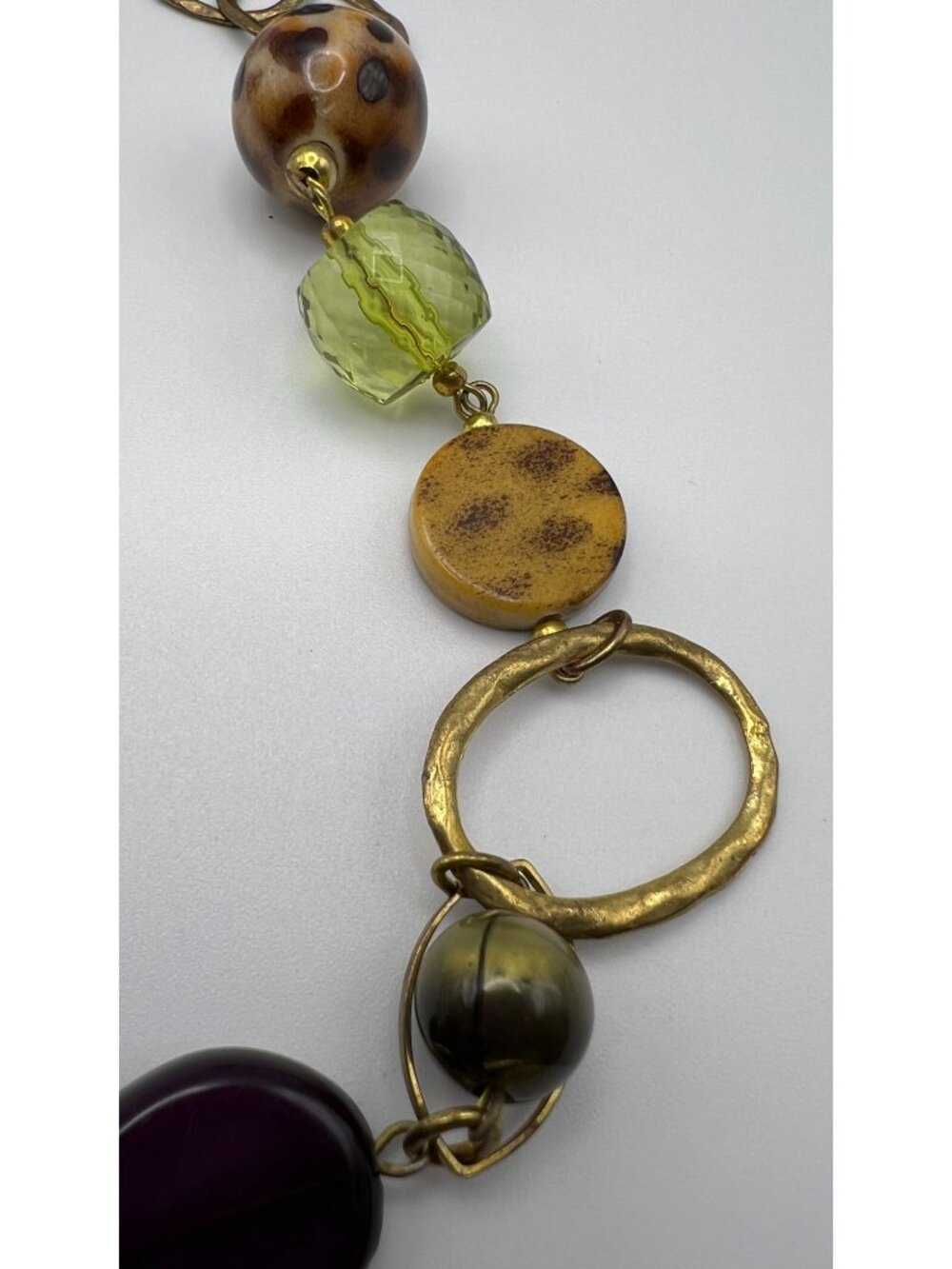 Multicolor Beaded Necklace With Gold-Tone Links Resin & Glass Beads 24" Adjustab - Picture 2 of 4